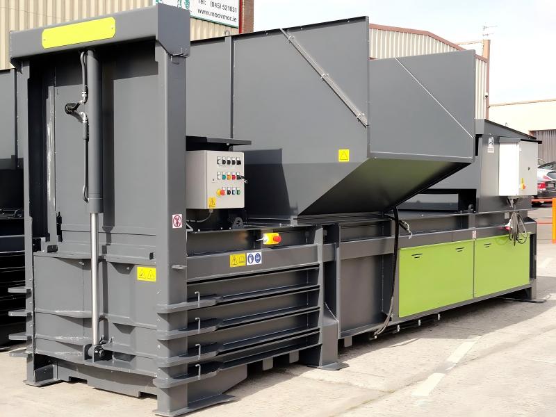Semi Automatic Baler