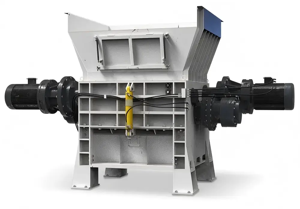 Four-Shaft Shredder Blade Configuration
