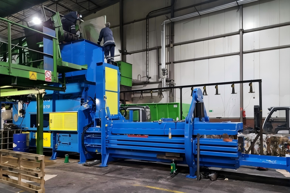 Comparison between Vertical and Horizontal Balers