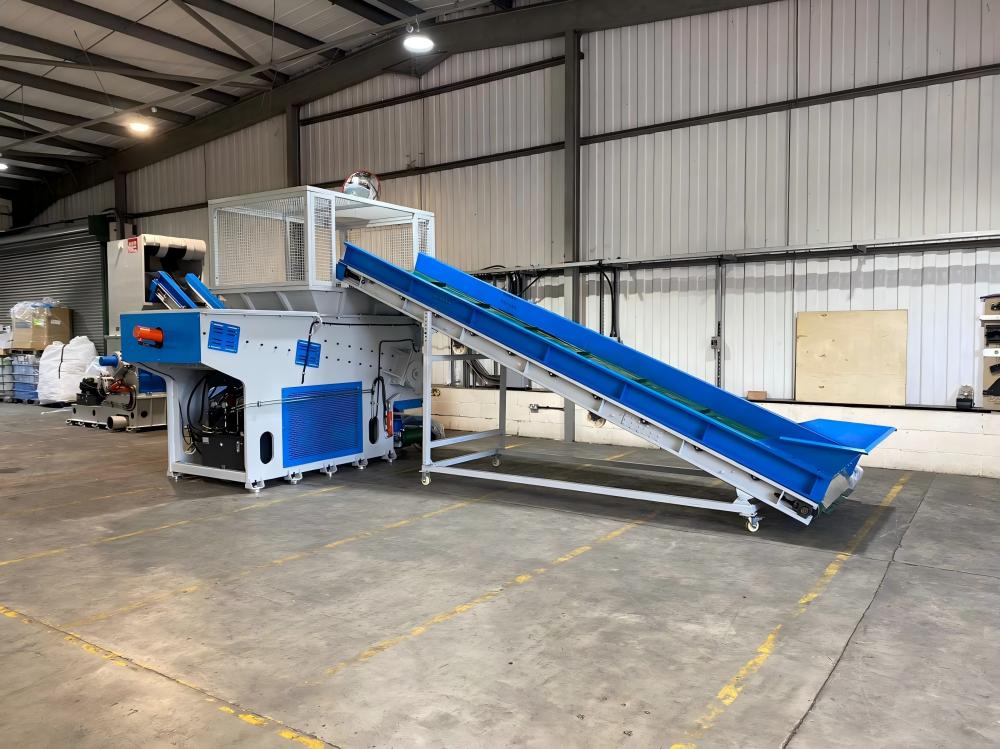 Full Industrial Recycling Set-up with Shredder