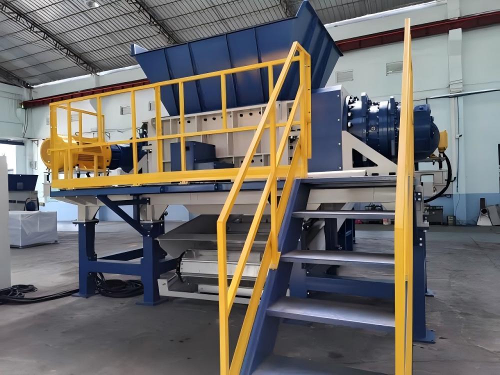 Industrial Shredder Processing Metal Scrap