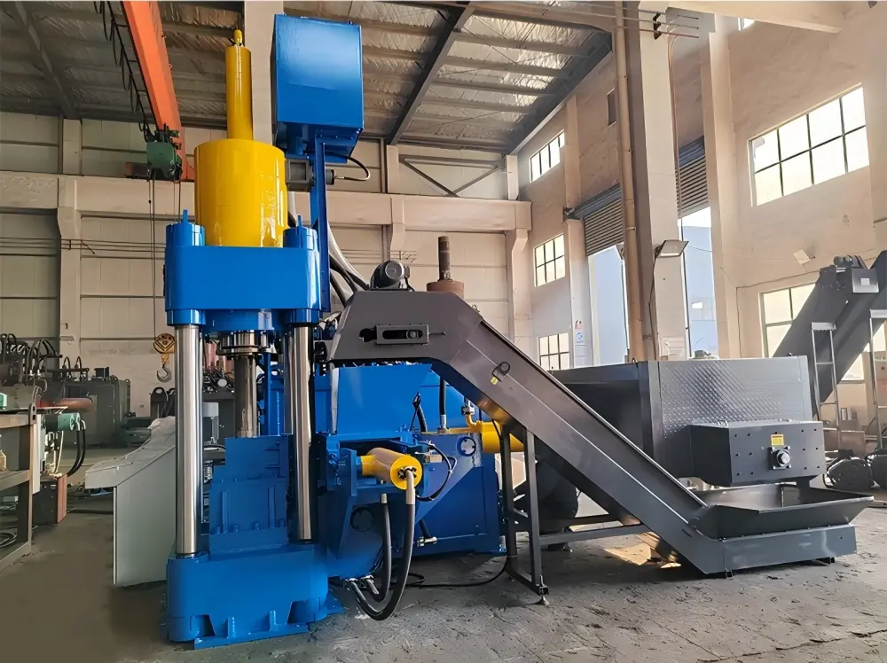 High-density metal briquettes produced by hydraulic press