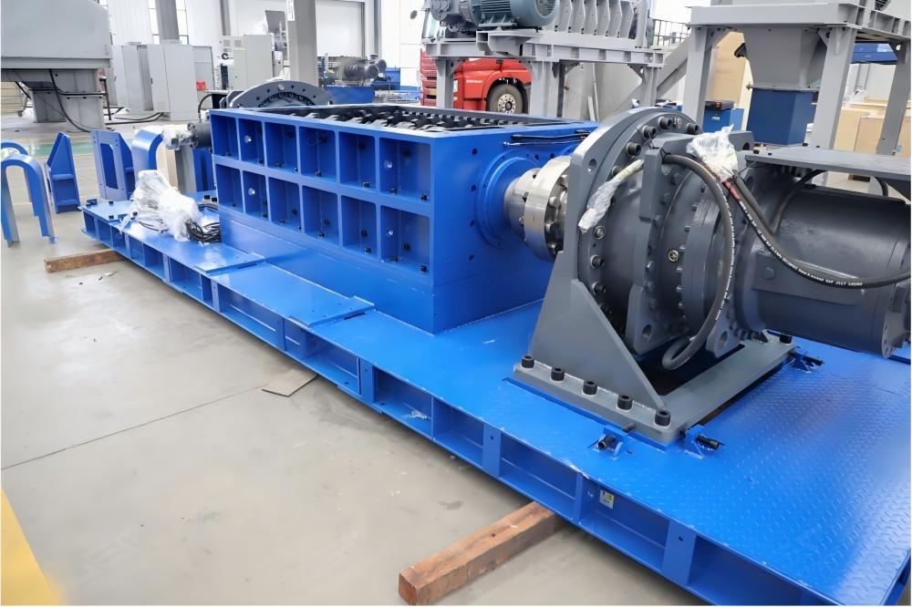 Industrial Shredder Gearbox and Mechanical Components