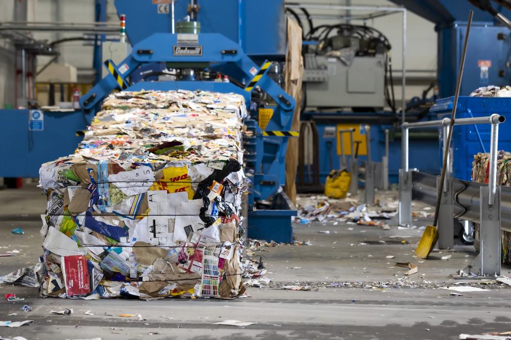 Automatic Baling Systems for Industrial Recycling