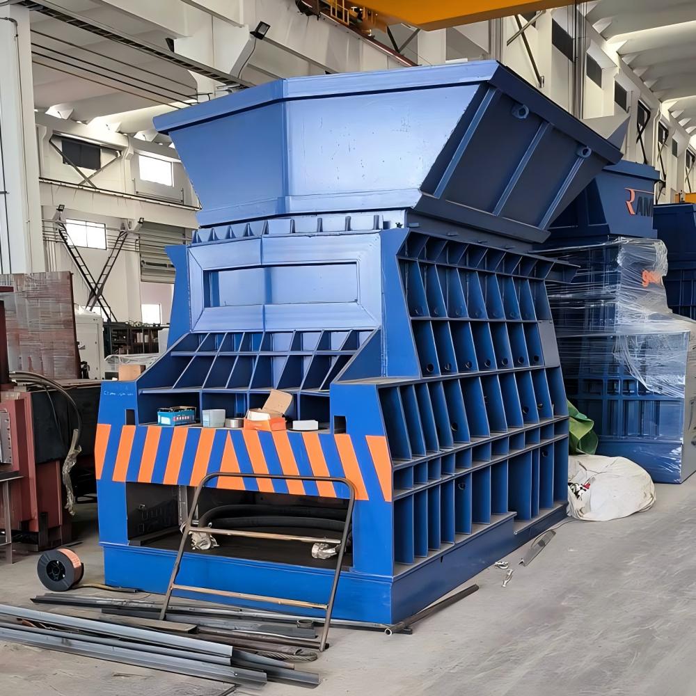 Horizontal Container Scrap Metal Shear